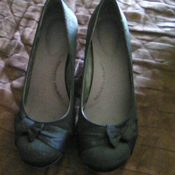 Heels - Picture 1 of 2